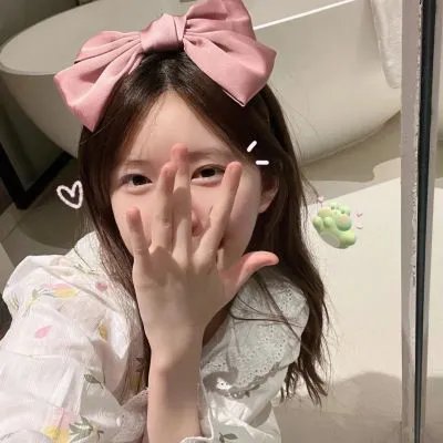 俏皮女学生